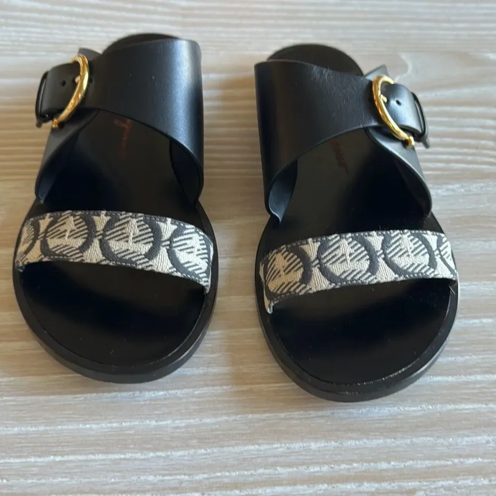 Salvatore Ferragamo Cassie Flat Gancio Slide Sandals size 6